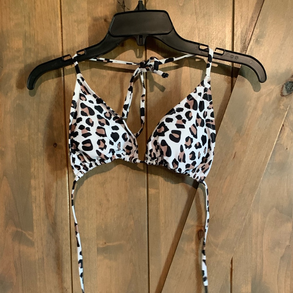 Leopard print bikini top